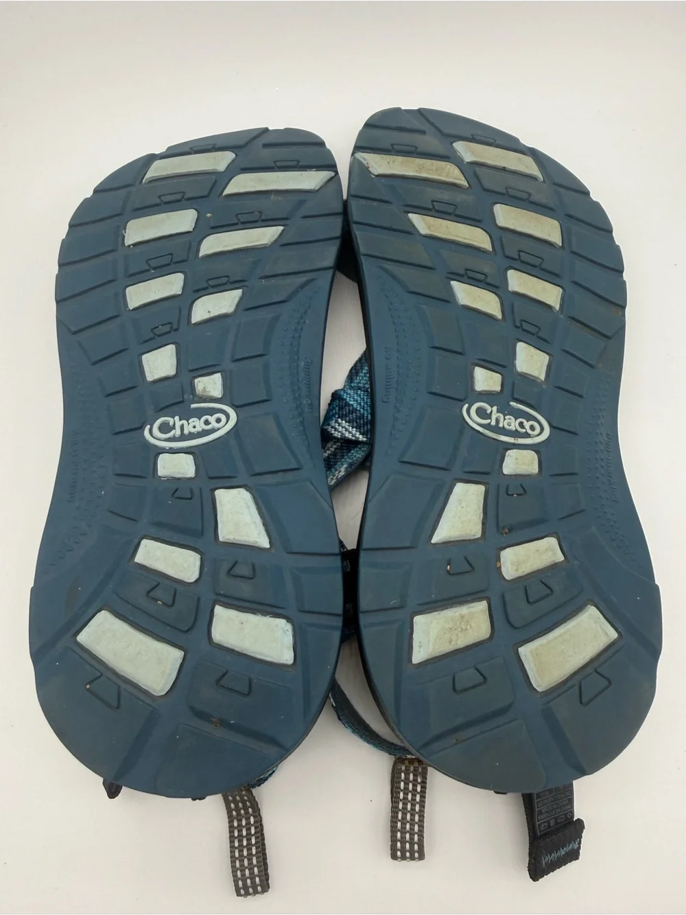 Chaco Z1 Classic Sport Sandals Kids Youth Size 5 Blue Pattern Hiking Water Shoes